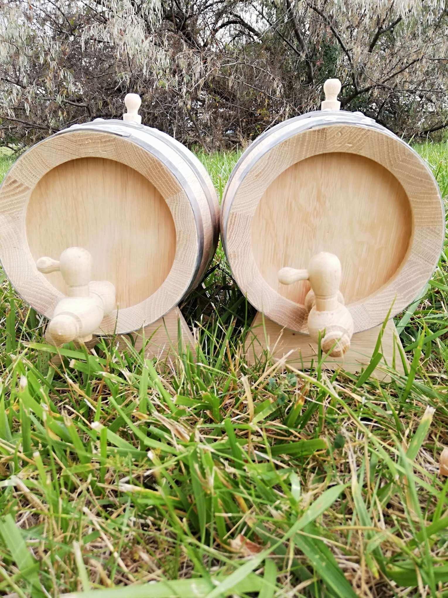 Set of Oak barrels 2x2L